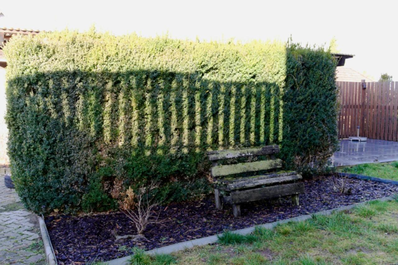 Ferienwohnung Am Steigerwaldrand Sugenheim Luaran gambar
