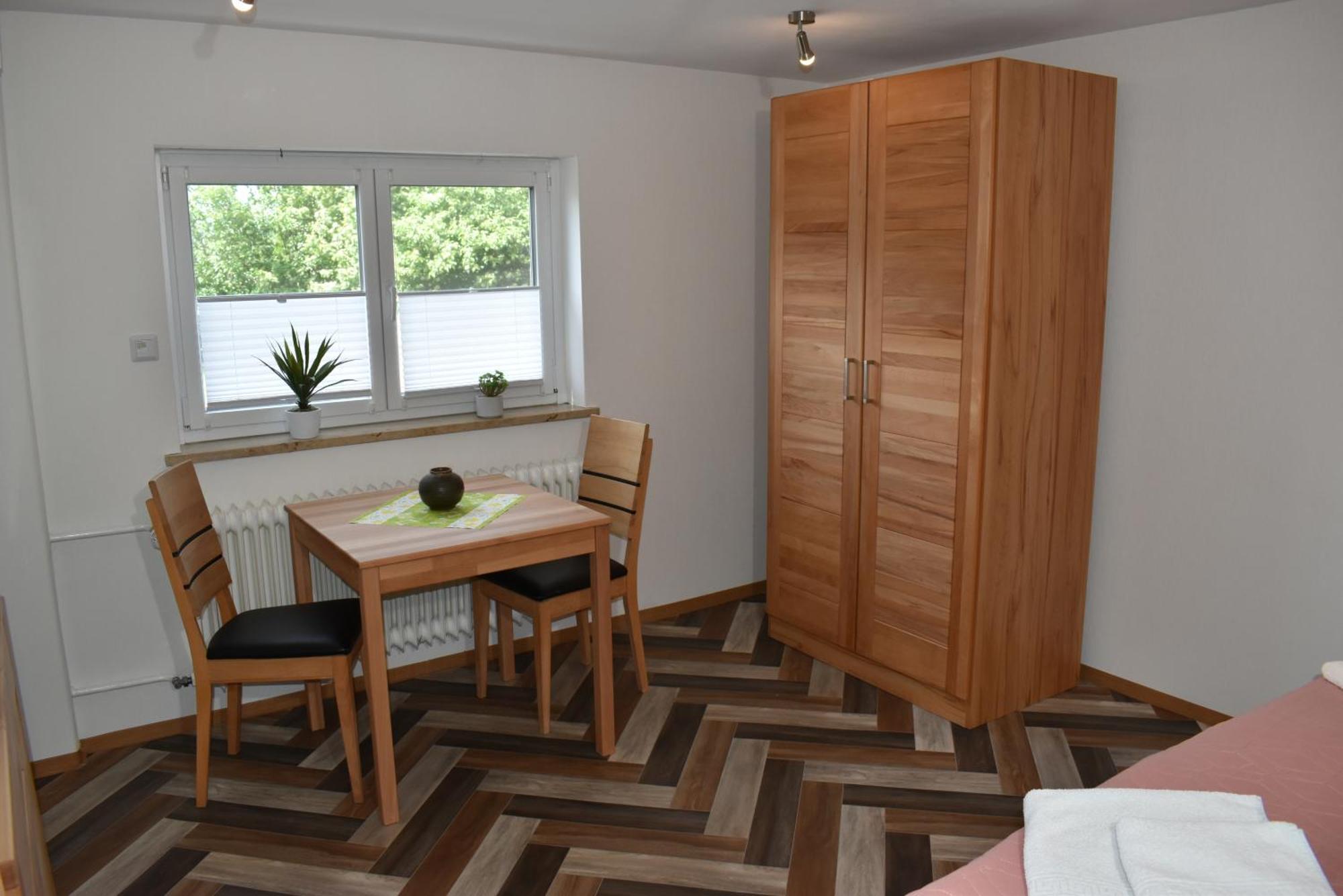 Ferienwohnung Am Steigerwaldrand Sugenheim Luaran gambar