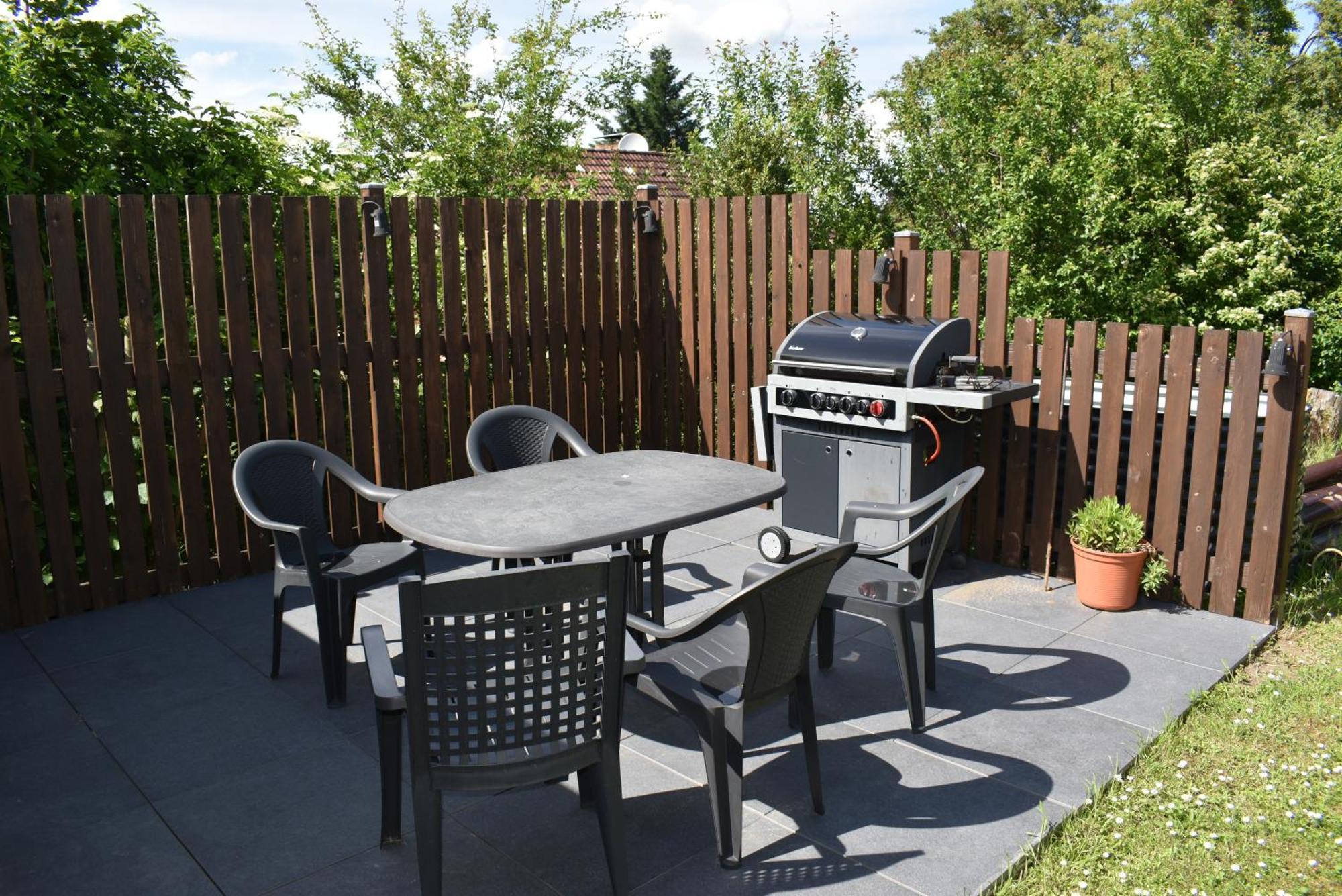 Ferienwohnung Am Steigerwaldrand Sugenheim Luaran gambar